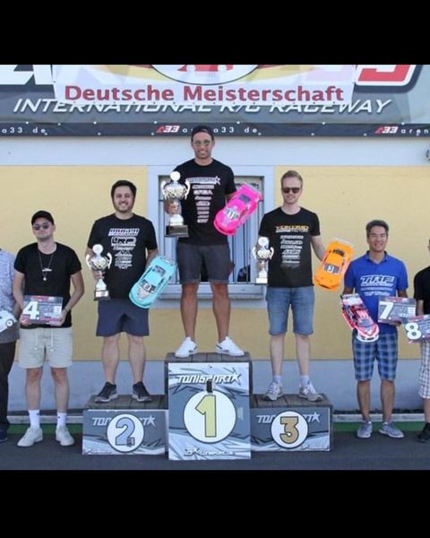 祝贺RC赛车手Marc Rheinard在2022年德国国家冠军赛中获得冠军!